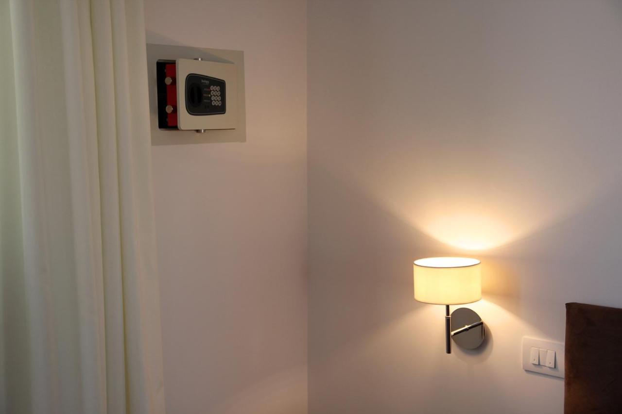Suite Rosso&Nero Lecce Exterior foto