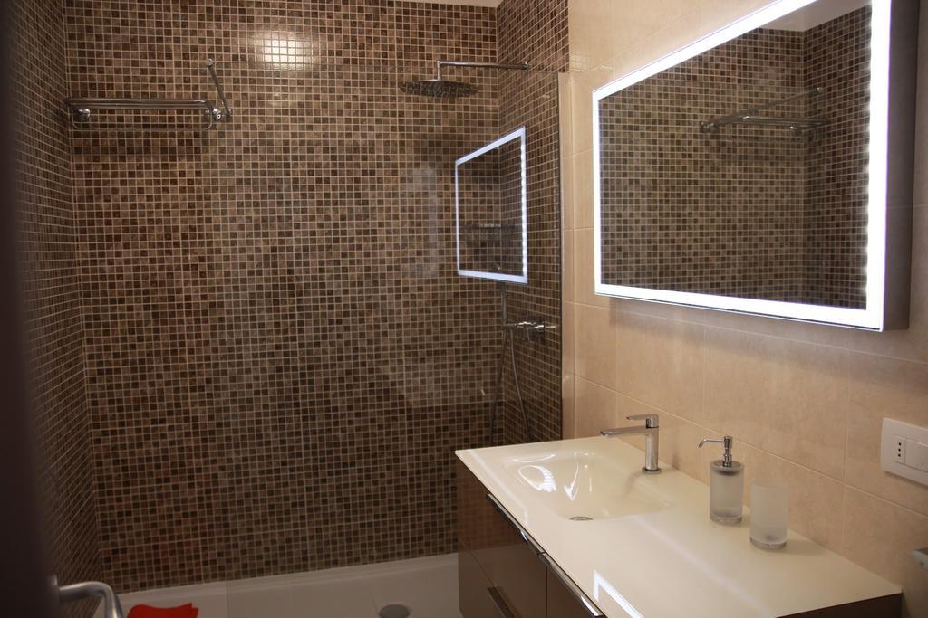 Suite Rosso&Nero Lecce Exterior foto