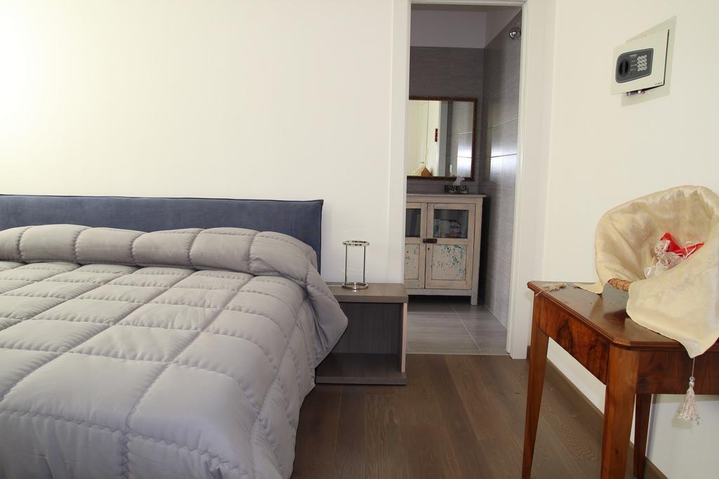Suite Rosso&Nero Lecce Exterior foto